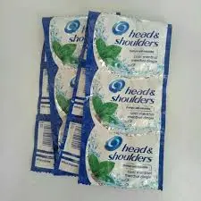 HEAD & SHOULDER SHAMPO 15 GR MENTHOL HIJAU ISI 12 SCH
